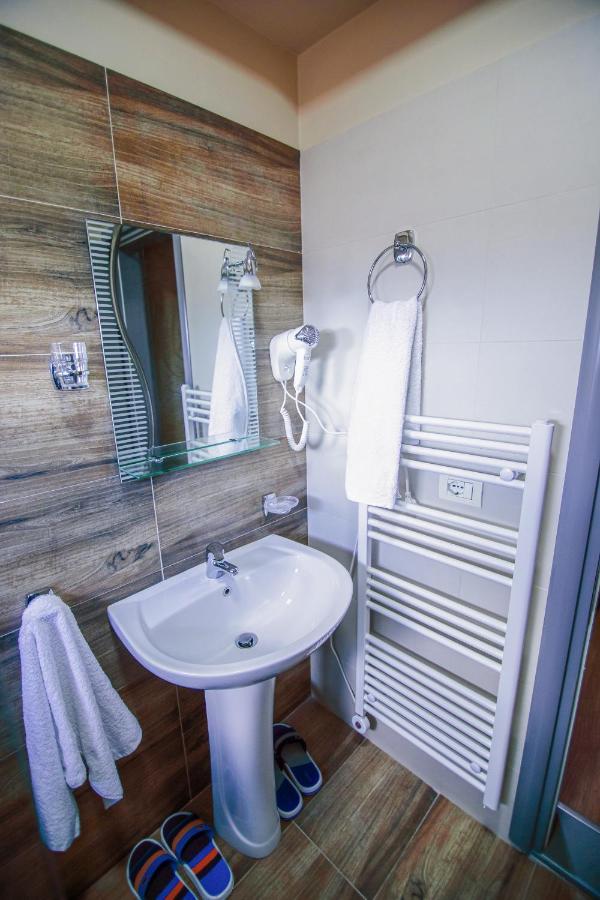 Sahati Hotel & Restaurant Korce Luaran gambar